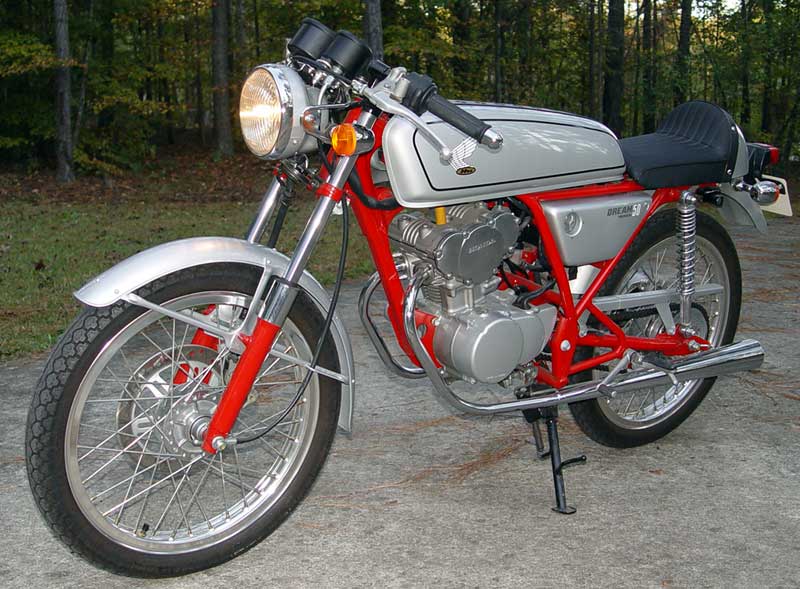 Honda Dream 50R